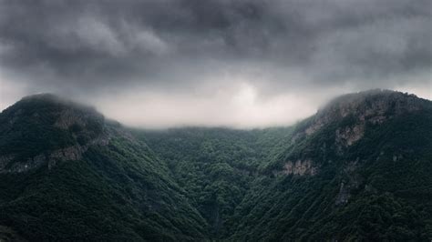 Fondos de pantalla naturaleza paisaje Nubes montañas Árboles