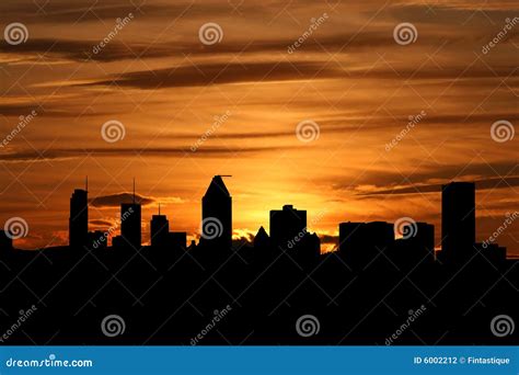 Montreal skyline at sunset stock illustration. Illustration of tower ...