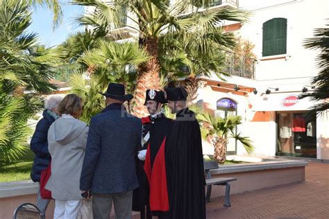 Carabinieri In Grande Uniforme A Bordighera Per Celebrare Il