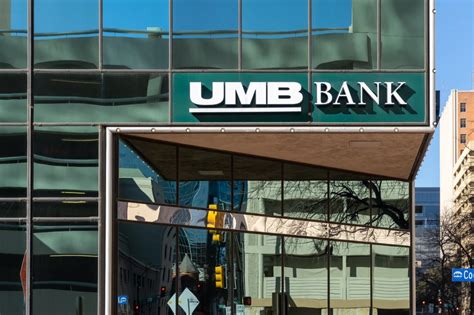 Umb Financial To Buy Heartland Financial Whats Next For Fulton