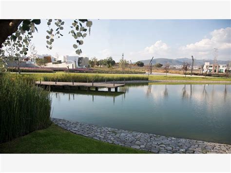 Venta Lote De Terreno En Carlos Rovirosa Pachuca De Soto Mx Oa