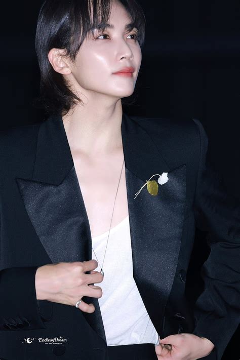 Unedited Photos Of Seventeen S Jeonghan At The Saint Laurent Show