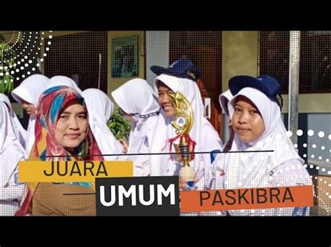 Penyerahan Piala Juara Umum Lomba Paskibra Tingkat Kabupaten Kuningan