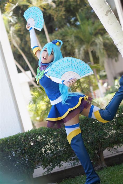 KonoSuba: 10 Awesome Aqua Cosplay That Look Just Like The Anime