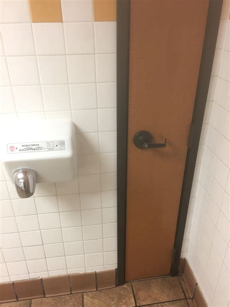 This very thin door. : mildlyinteresting