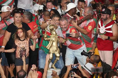 Mocidade Alegre é a grande campeã do carnaval de SP