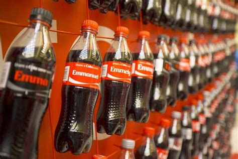 Maxi Kiff Coca Cola Relance Ses Ventes Gr Ce Aux Bouteilles Personnalis Es