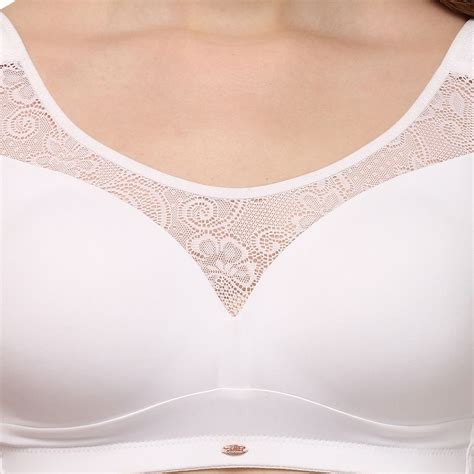 Buy Soie Full Coverage Padded Non Wired Lace Detail Cami Bra White Online