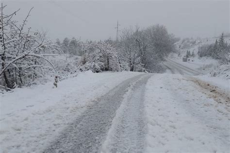 SNEG NA ZLATIBORU Satima ne prestaje vejavica poseban apel upućen je