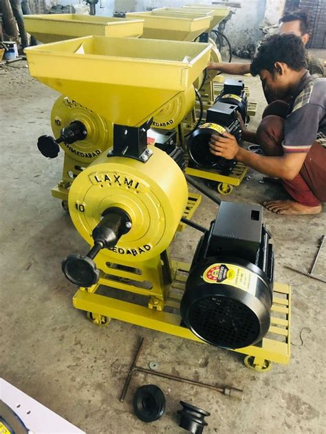 1 5 HP 10 Inch Regular Mini Commercial Flour Mill At Rs 13500 In Ahmedabad