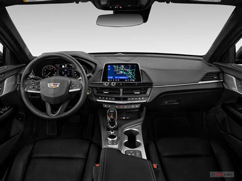 2022 Cadillac CT4: 77 Interior Photos | U.S. News