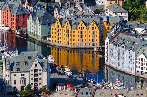 Ålesund | West Norway Travel