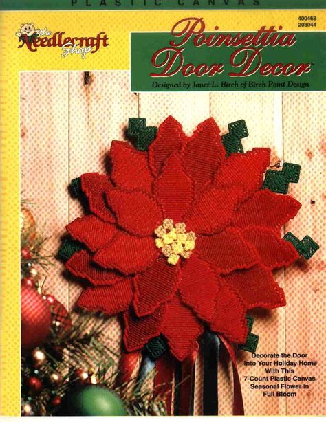 Poinsettia Door Decor Pg 1 3 Plastic Canvas Christmas Plastic Canvas Crafts Christmas Canvas