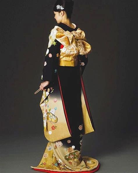 Western Fashion In Japan In The Bustle Era Mistress Of Disguise