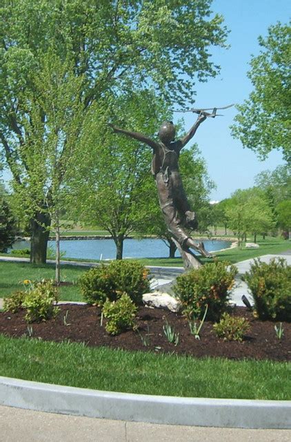 Driveway Roundabout Sculpture Classique Jardin Kansas City Par