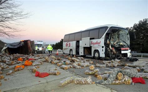 Tekirdağ Malkara yolunda meydana otobüs kazasında ölü ve yaralıların