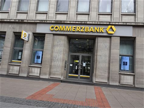 Commerzbank 10 Unternehmerkunden Studie Zum Arbeitsmarkt Rundschau