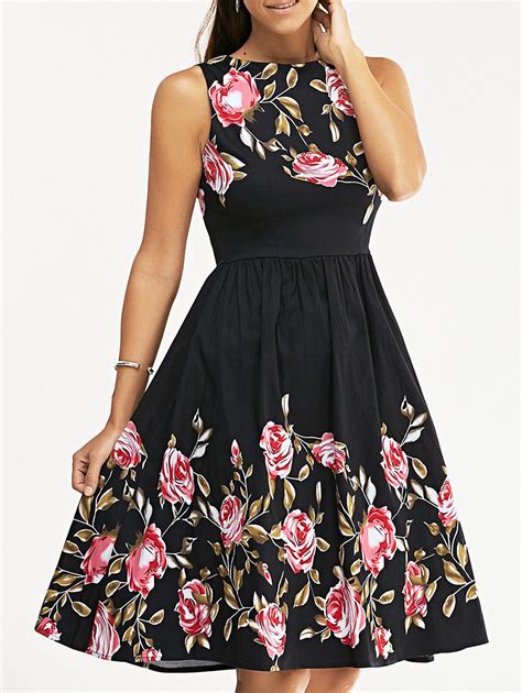 [37 Off] Retro Rose Floral Party Skater Dress Rosegal