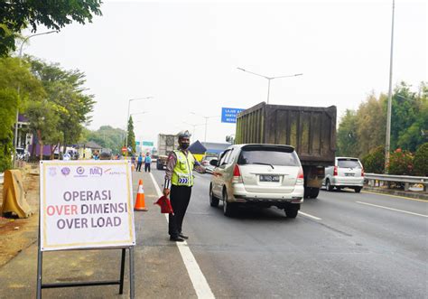 Operasi Over Dimension Dan Overload Ruas Kebon Jeruk Ulujami Km