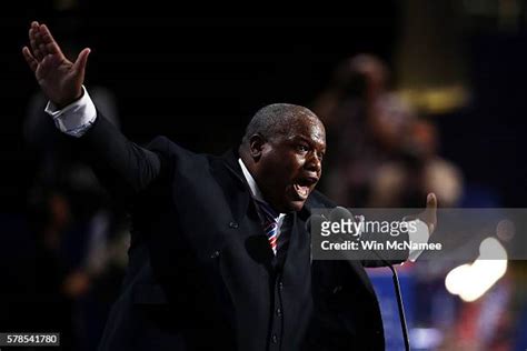 Pastor Mark Burns Co Photos And Premium High Res Pictures Getty Images