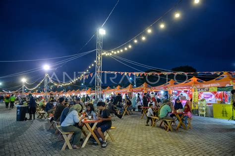 Festival Kuliner Di Bandung Antara Foto