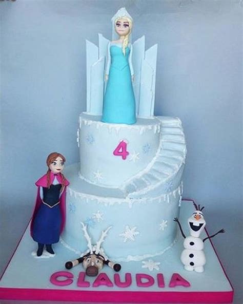 Frozen Cake Decorated Cake By Mariana Frascella Cakesdecor