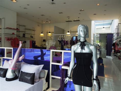 Sex Shops Investem Em Rua Chique E Produtos De Luxo Para Atrair Cliente A B UOL