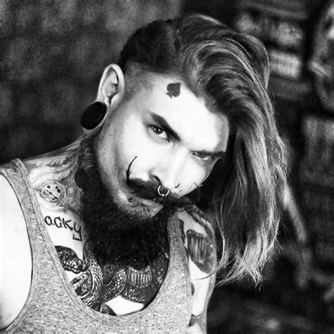 Amazing Hipster Beards Up To The Minute Styles