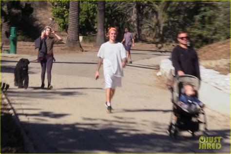 Justin Bieber Hits the Gym & Heads Out for a Hike! | Photo 1126774 ...