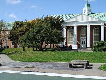list  universities  canada wikipedia