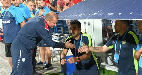 Gigi Becali îl poate numi antrenor la FCSB din iulie 2024