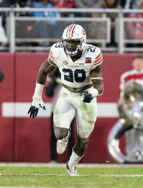 Pros And Cons Of The Seattle Seahawks Taking Auburn Football S Derick