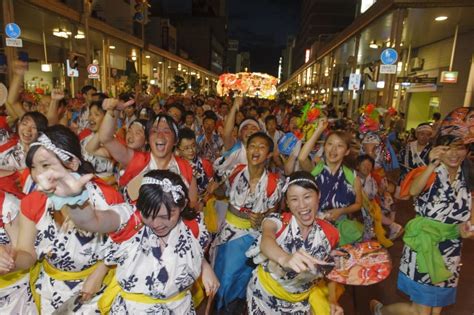 ～青森三大ねぶた～ラッセラー！ラッセラー！【青森ねぶた祭】｜and Trip たびびと