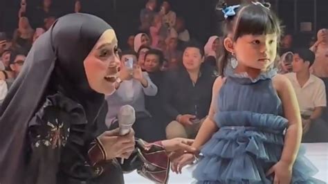 Live Duet Lucu Una Lesti Abang L Beby Ameena Youtube