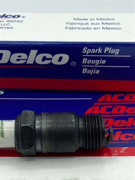 Ac Delco Spark Plugs Acdelco R44t Box Set Of 8 Ebay