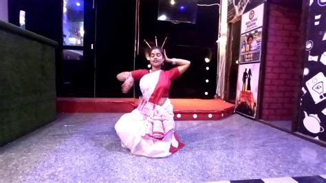 Kv 1 Udaipur Ek Bharat Shreshth Bharat Bihu Dance By Dimple Raj Youtube