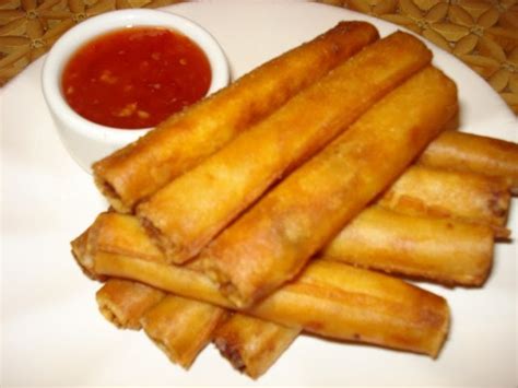 CASA BALUARTE RECIPES: Lumpia Shanghai Recipe