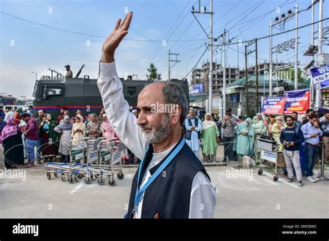 Srinagar India 07th June 2023 A Kashmiri Pilgrim Waves To Relatives