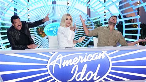 Former Iconic American Idol Judge Returns For Emotional Shock Moment