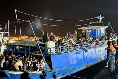 Roccella Jonica Rc Sbarcati Migranti Nelle Ultime Ore