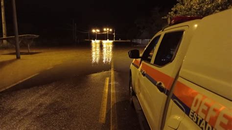 Defesa Civil Segue Atuando Para O Apoio S V Timas Dos Preju Zos