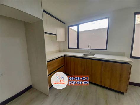 Venta Departamento En San Blas Cuenca D Icasas Ec