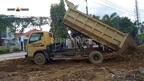 Dump Truck CANTER Pengangkut Tanah Bongkar Muatan Tanah Gunung YouTube