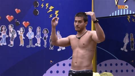 BBB 22 Arthur desabafa sobre traições e explica por que entrou no BBB