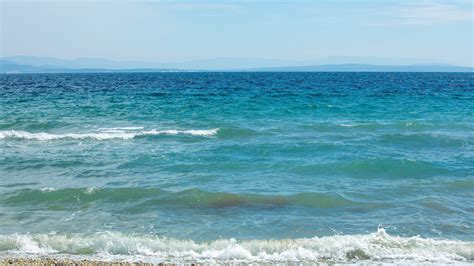 Sea Waves Foam Coast Horizon Blue Sky Background 4k Hd Nature