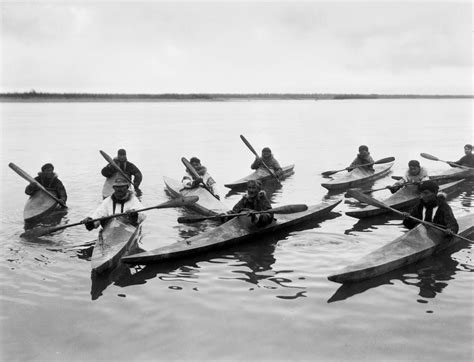 Nunavut Kayaking North American Indians Native American Photos