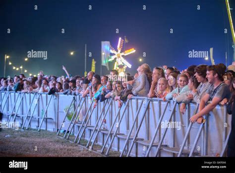 Festival Goers at the Boardmaster Festival, Cornwall 2016 Stock Photo - Alamy