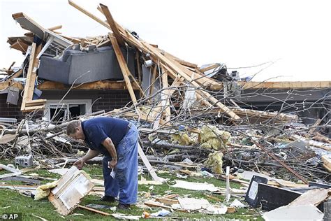 Oklahoma Tornado Death Toll Rises As Stunned Survivors Say They Never