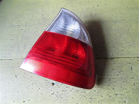 BMW E46 KOMBI LAMPA PRAWY TYŁ TYLNA 13383975206 oficjalne archiwum