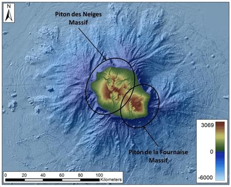 3 Overview of the Piton des Neiges and Piton de la Fournaise Massifs ...